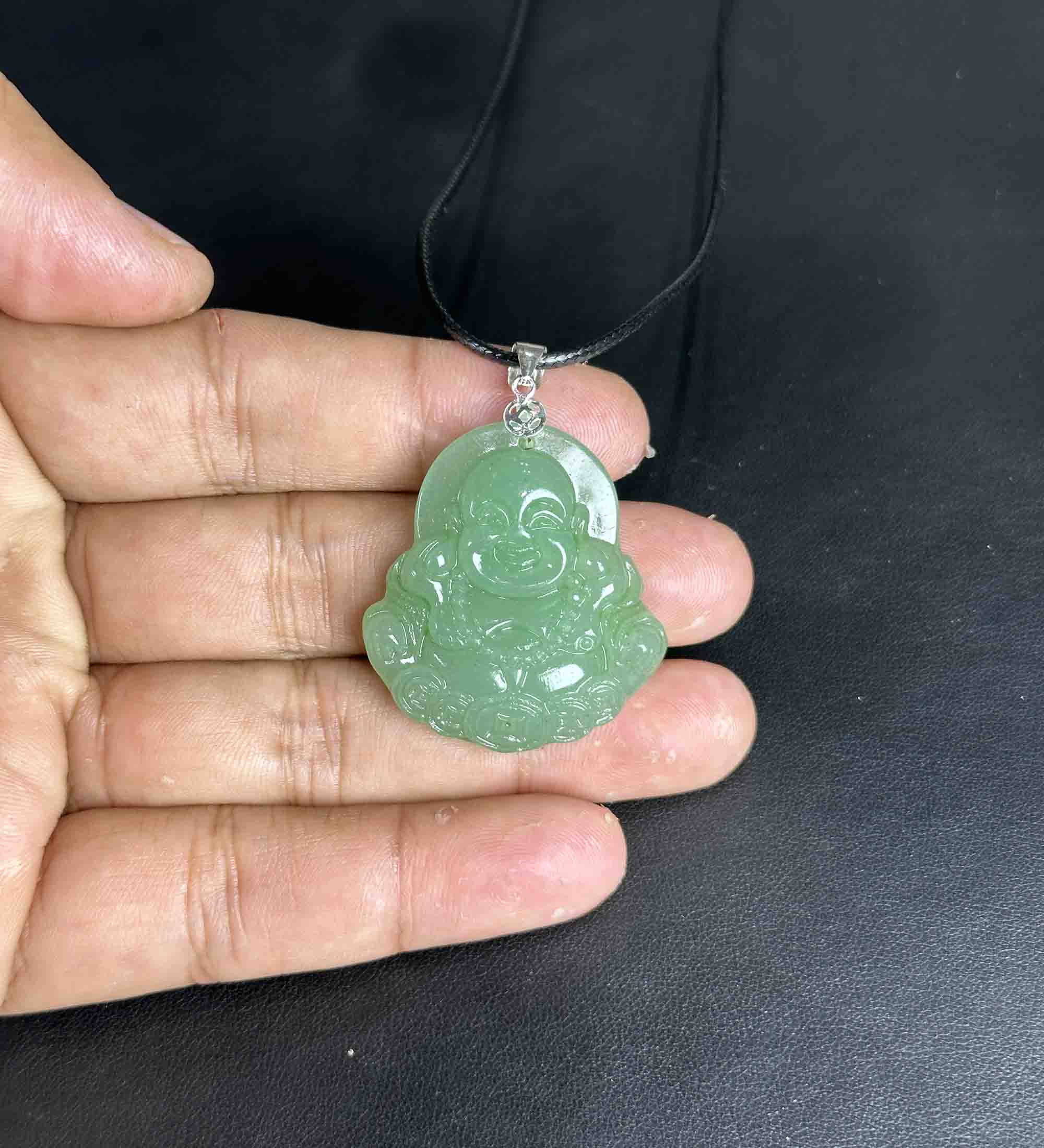 Mặt Dây Chuyền Di Lặc Đá Thạch Anh Xanh Ngọc Tự Nhiên Size Vừa 3.6cm