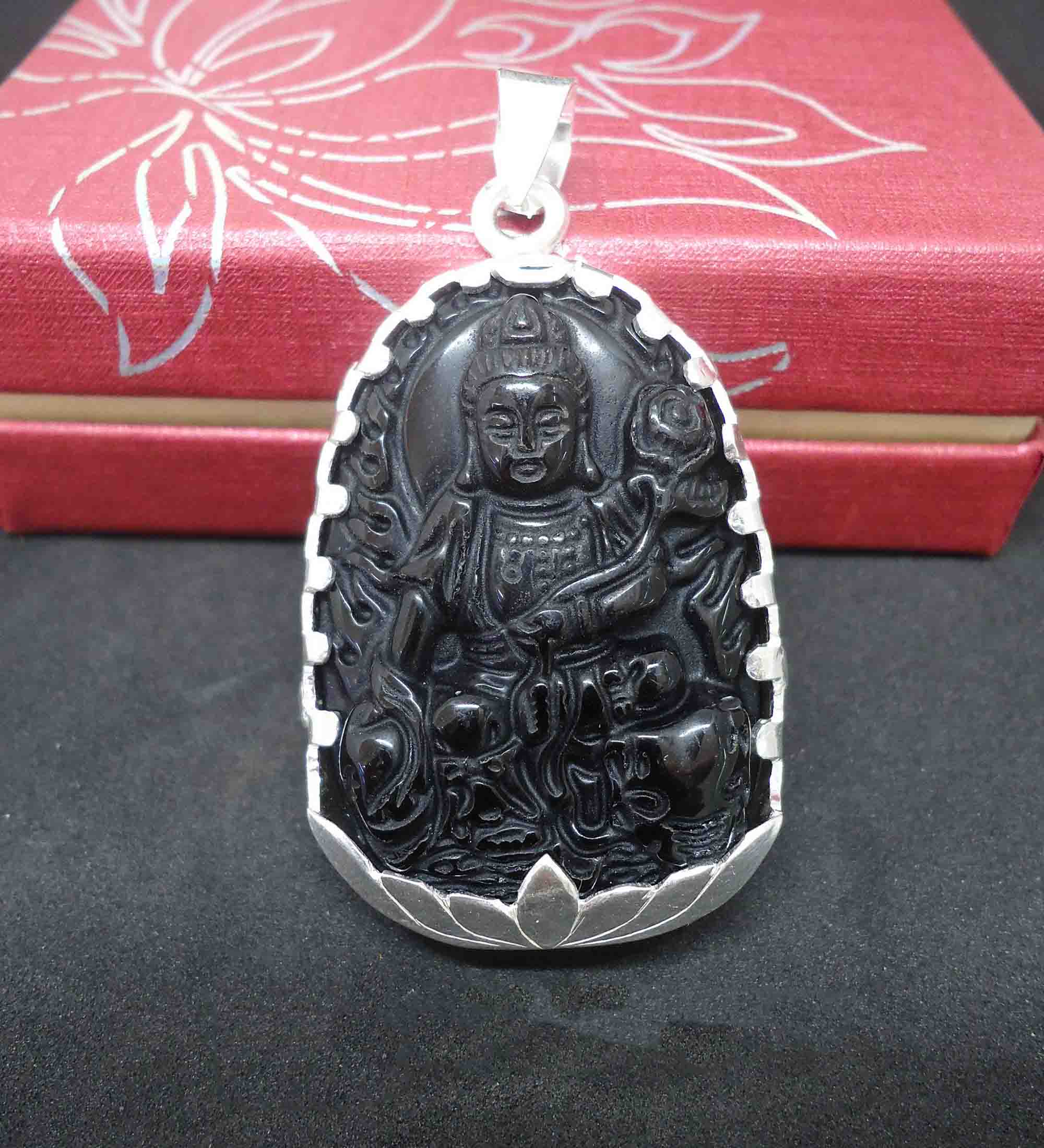 Dây Chuyền Phổ Hiền Bồ Tát Tuổi Thìn, Tỵ Đá Núi Lửa Obsidian Tự Nhiên Bọc Bạc