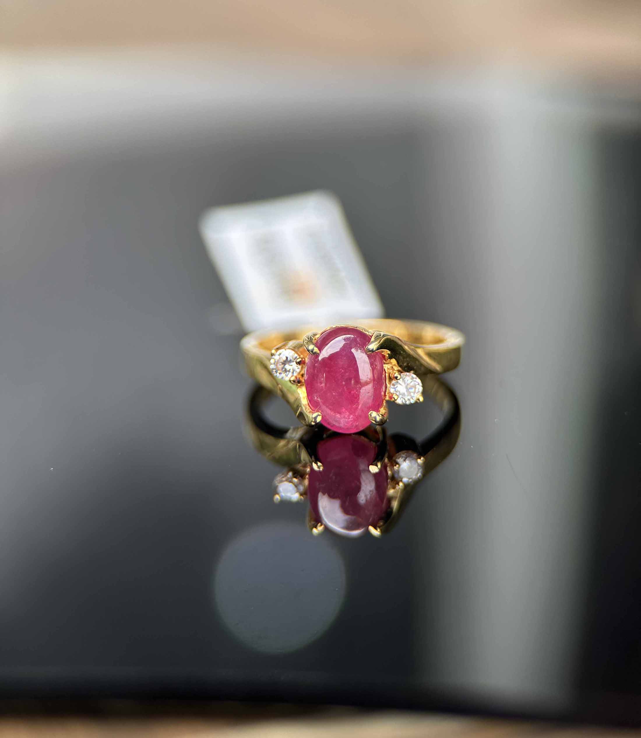 Nhẫn Nữ Đá Ruby Tự Nhiên Yên Bái Đỏ Tươi May Mắn Vàng 10k Đã Kiểm Định