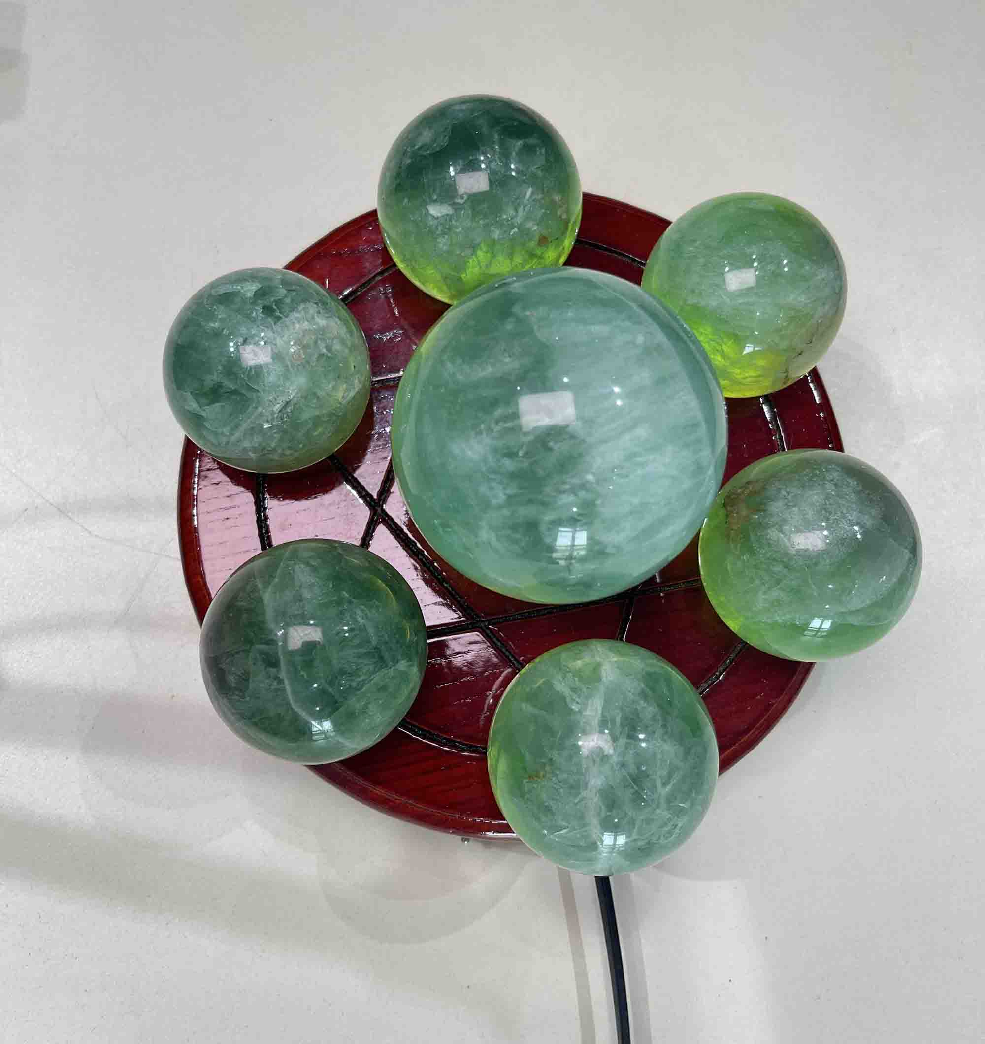 Đĩa Thất Tinh Phong Thủy Đá Fluorite Tự Nhiên Xanh Lá Đường Kính 20cm