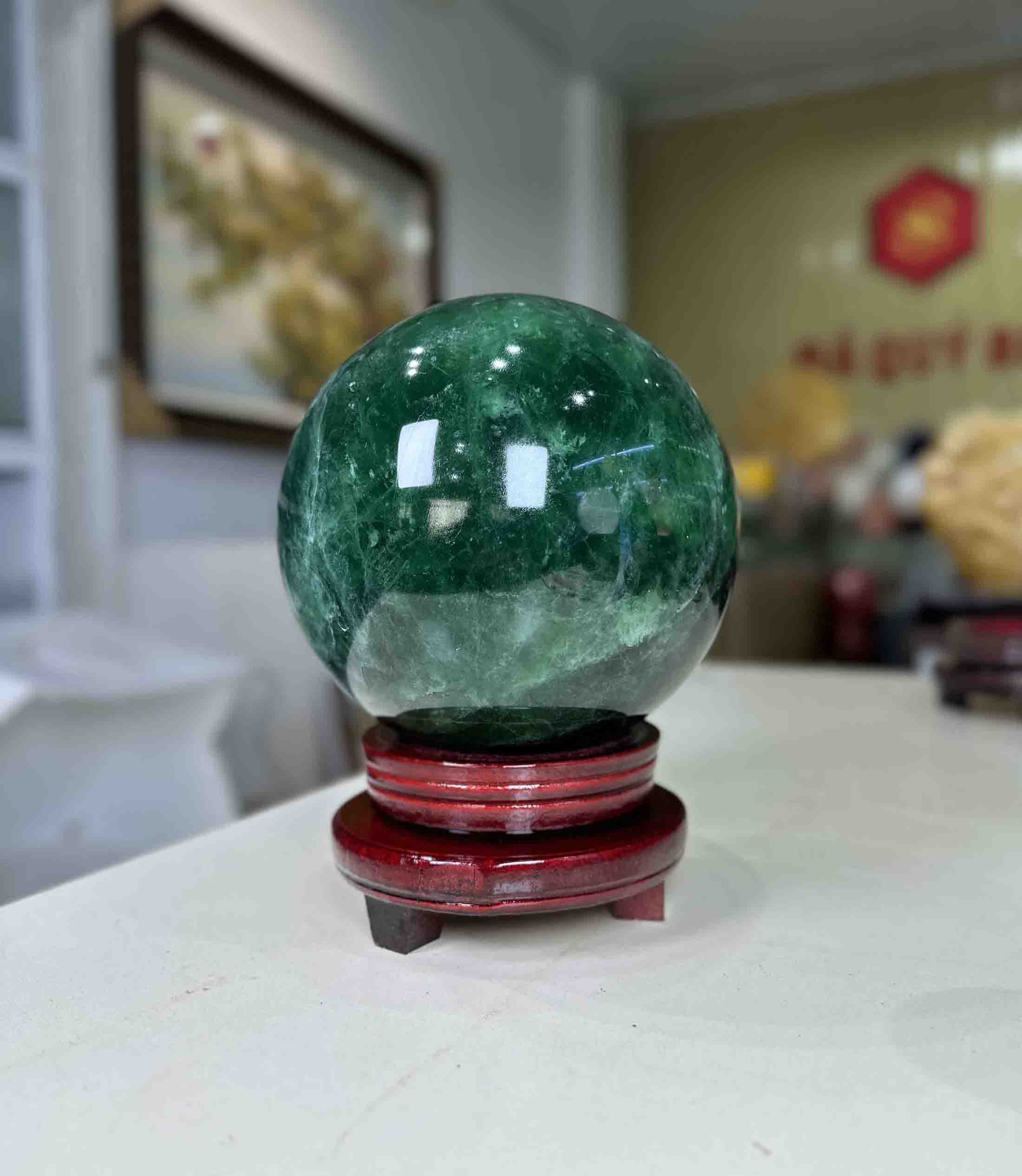 Quả Cầu Phong Thuỷ Đá Tự Nhiên Xanh Lá Đá Fluorite Tự Nhiên Loại Đẹp 8.3kg-17cm