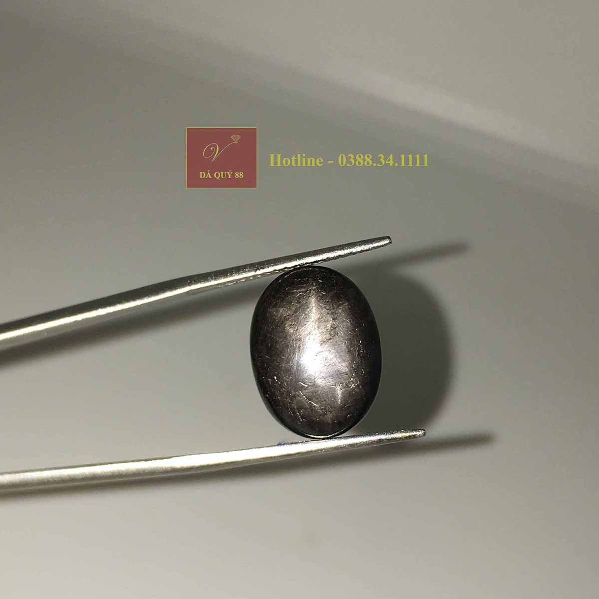 Viên Đá Saphia Sao Đen Tự Nhiên Yên Bái 12,65ct