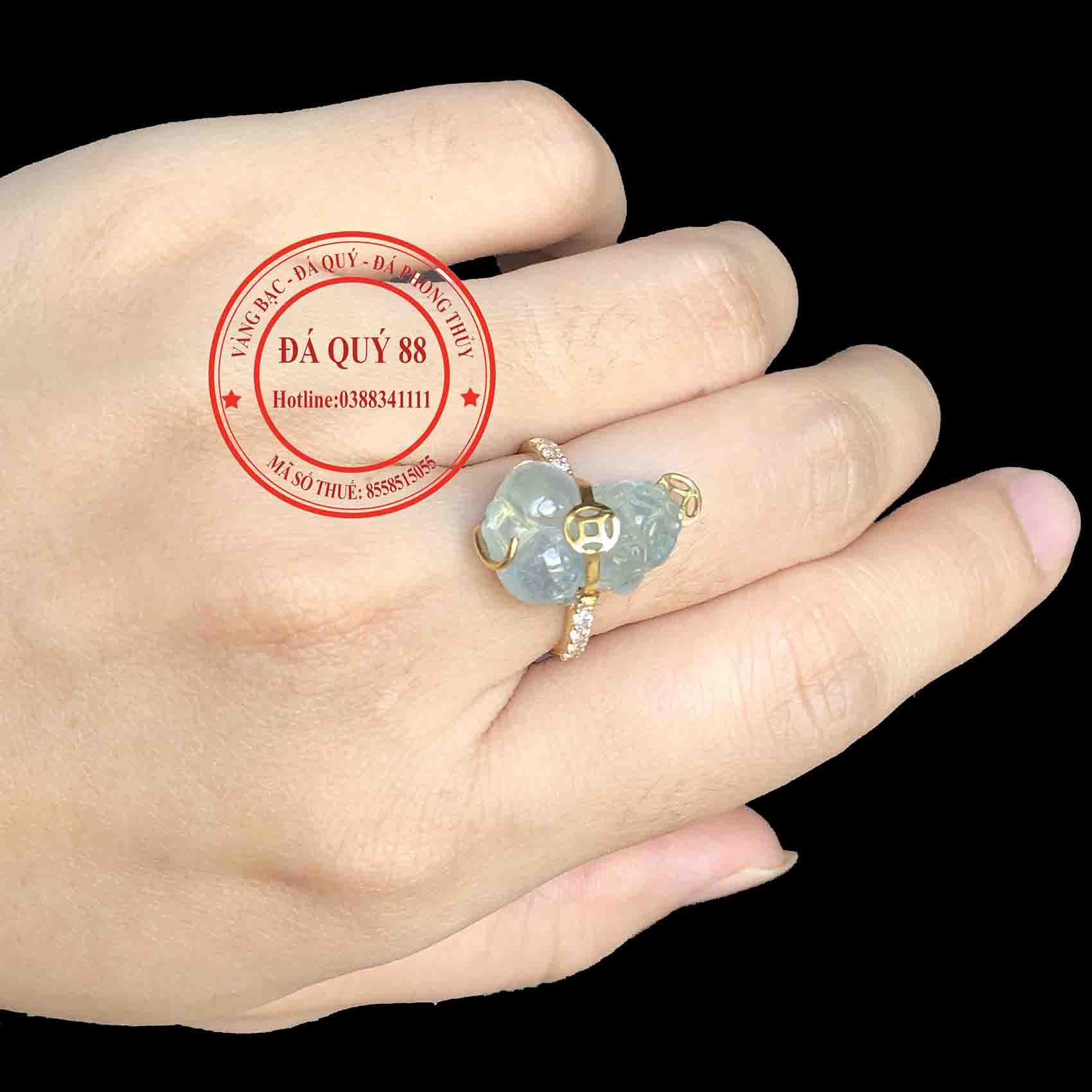Nhẫn nữ tỳ hưu đá thạch anh aquamarine tự nhiên vàng tây 10k