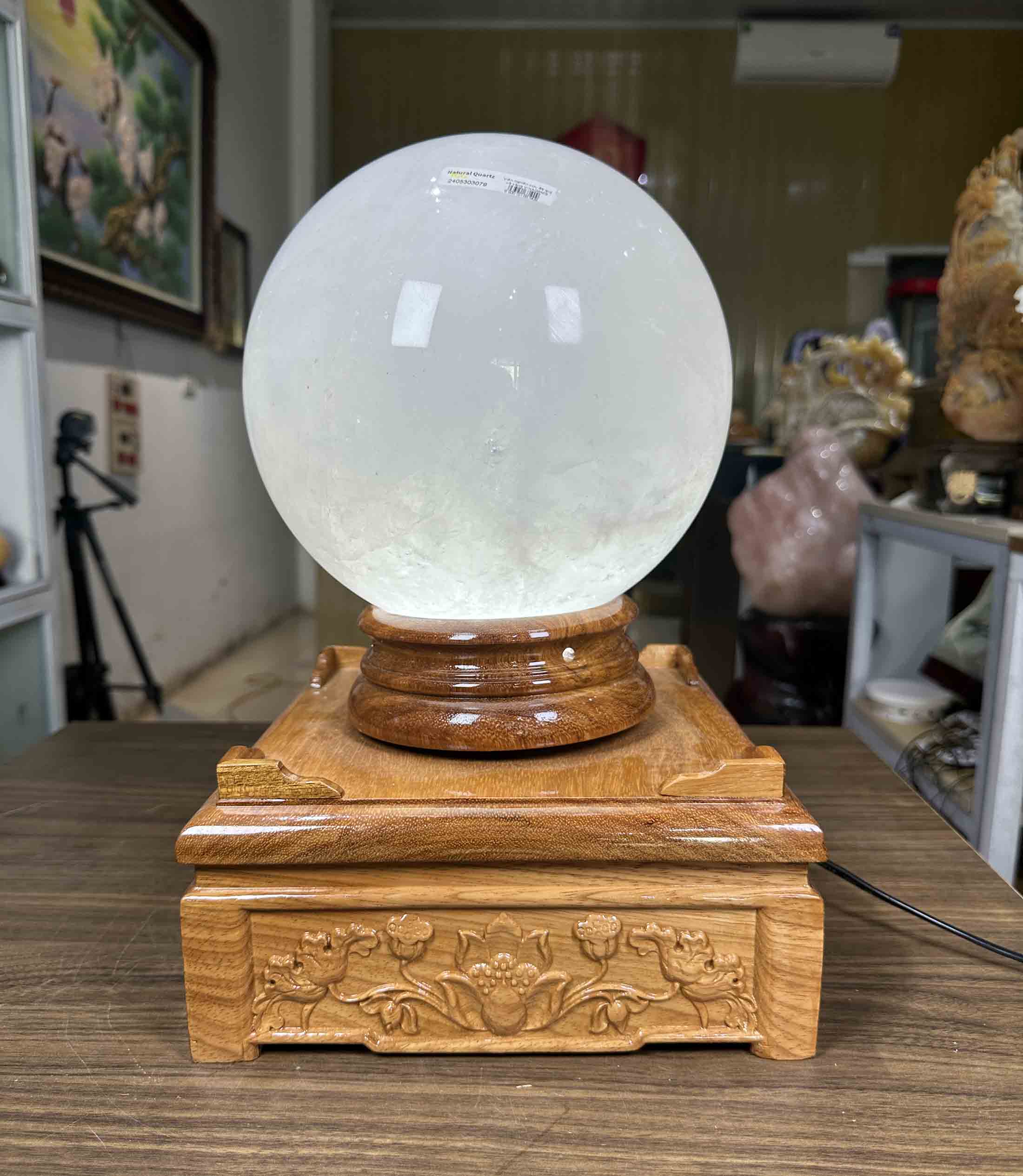 Quả Cầu Đá Thạch Anh Trắng Tự Nhiên 3A 14,8kg-22cm Trang Trí Phòng Khách, Văn Phòng