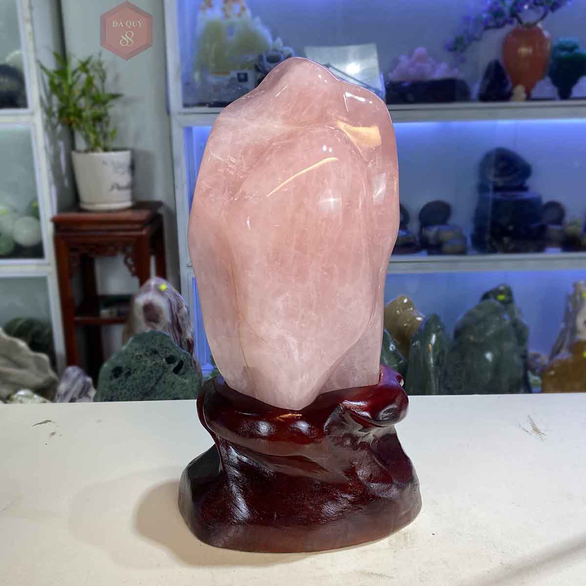 Đá thạch anh hồng tự nhiên nguyên khối chất kính siêu đẹp 8,3kg nguyên đá