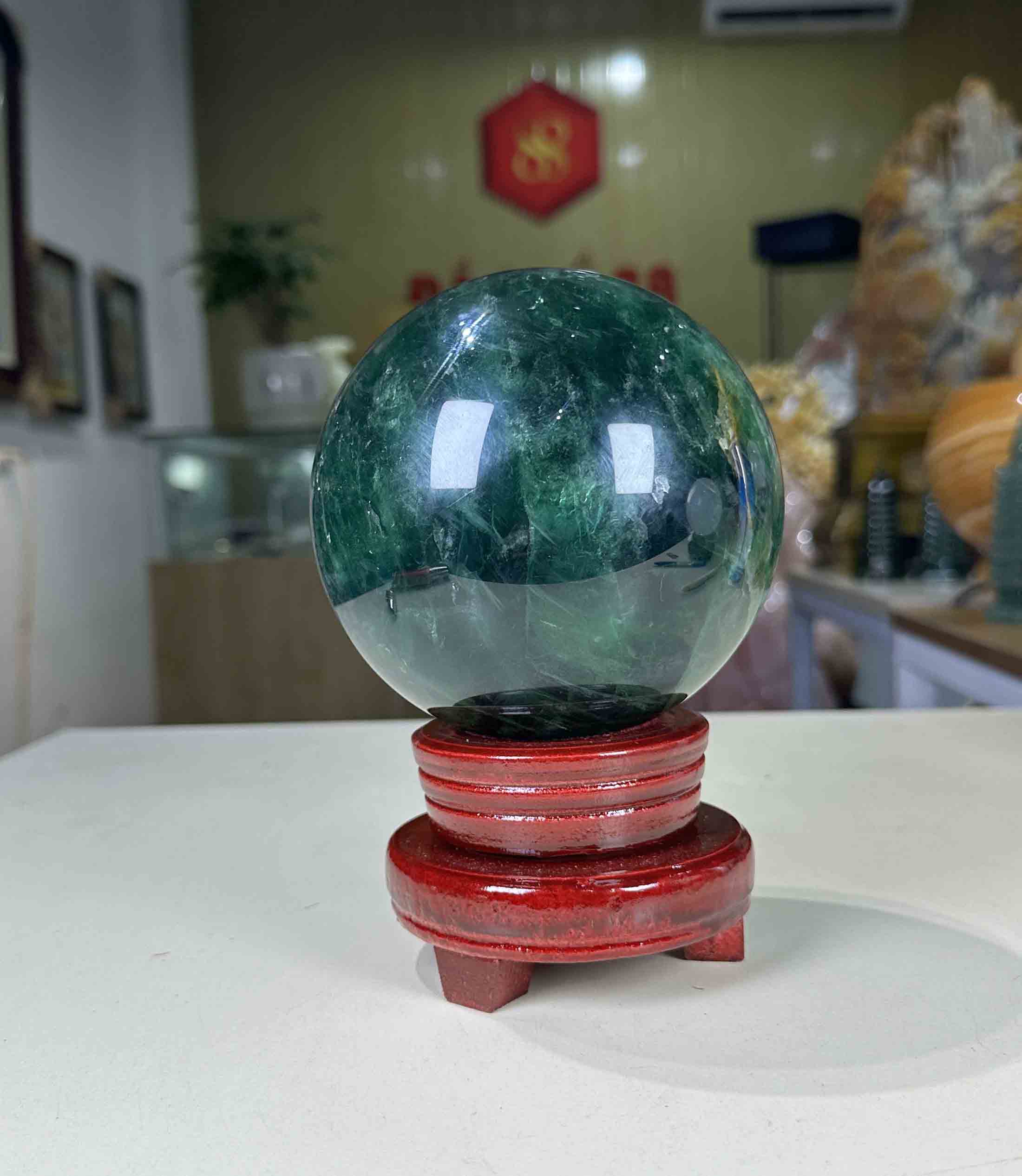 Quả Cầu Phong Thuỷ Đá Fluorite Tự Nhiên Xanh Đậm Chất Đẹp 2.66kg-11,8cm