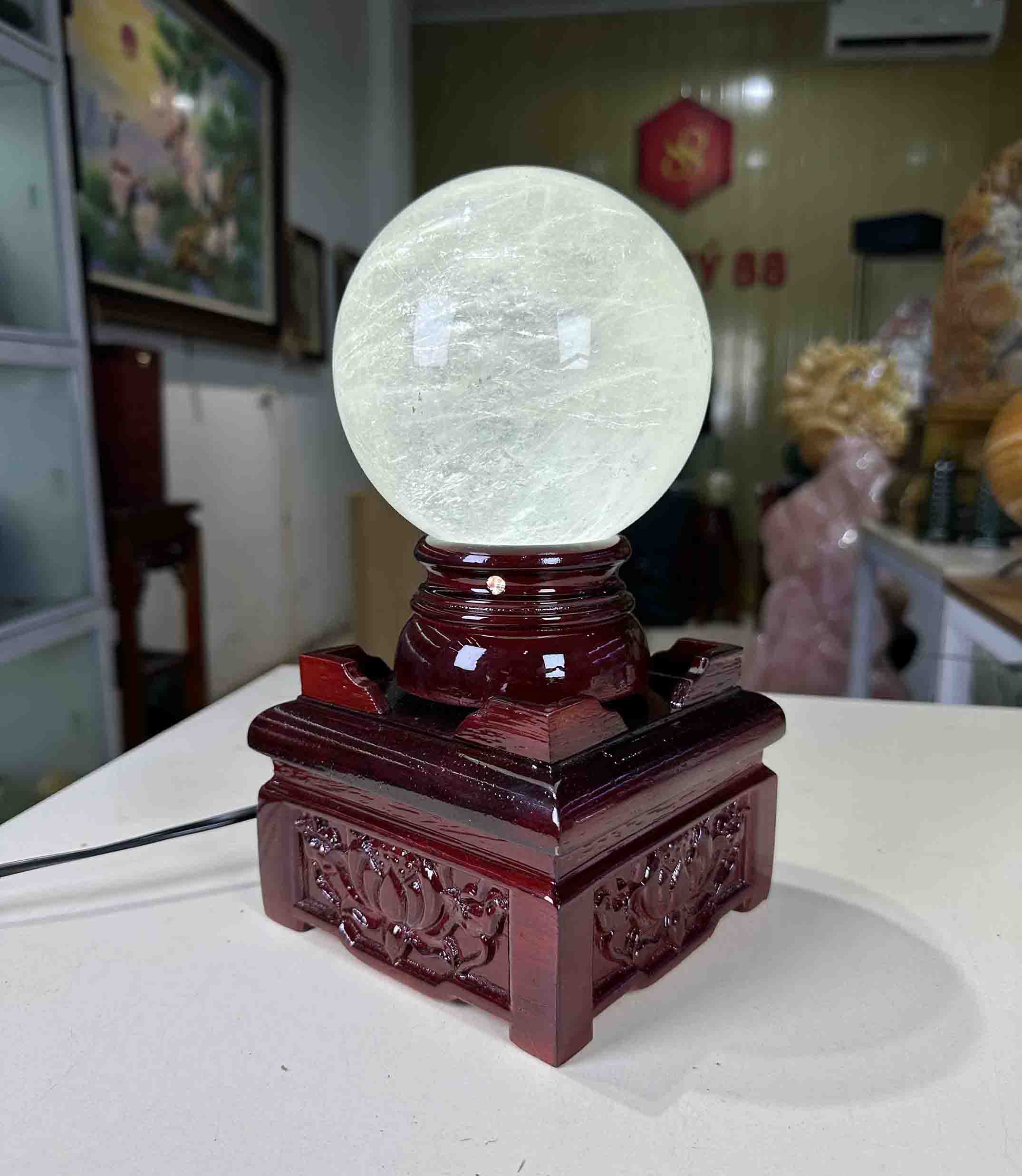 Quả Cầu Phong Thuỷ Đá Thạch Anh Trắng Tự Nhiên Chất Đẹp 2.14kg-11.6cm Kèm Đế Đèn