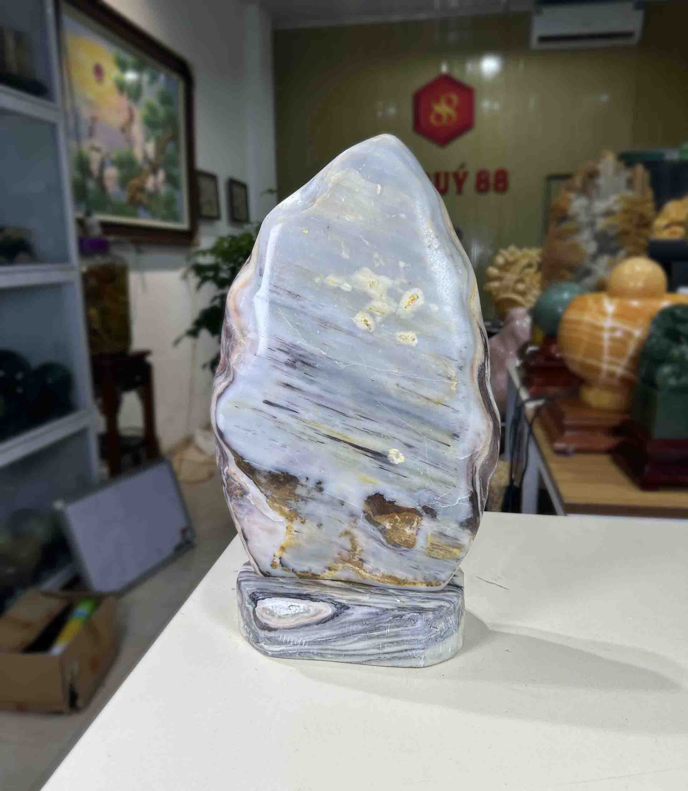 Đá Phong Thuỷ Trang Trí Đá Mable Tự Nhiên Vân Đa Sắc 12.5kg-42cm