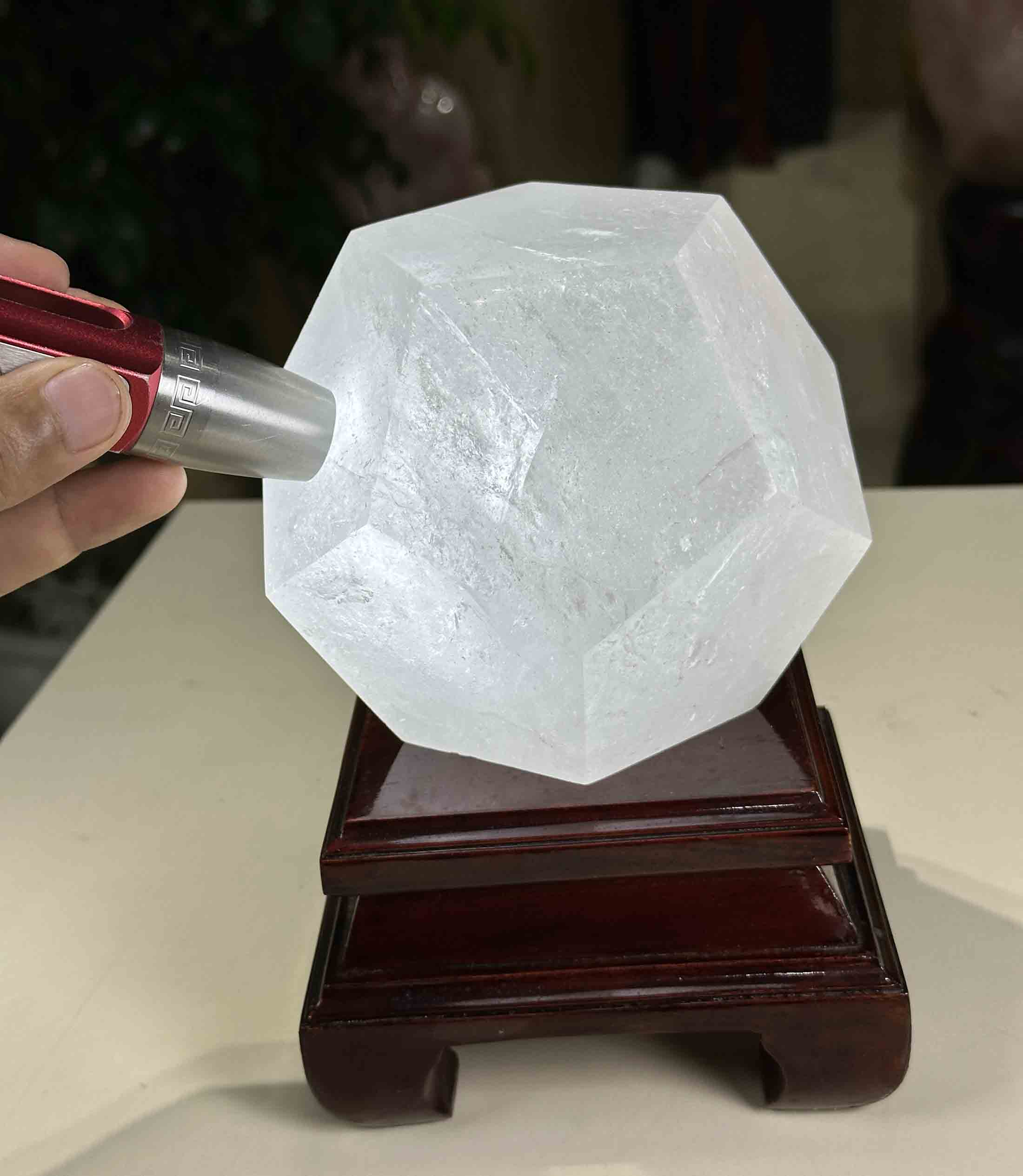 Đa Giác Đá Thạch Anh Trắng Tự Nhiên Loạ Tinh Thể Đẹp 2.5kg-14cm