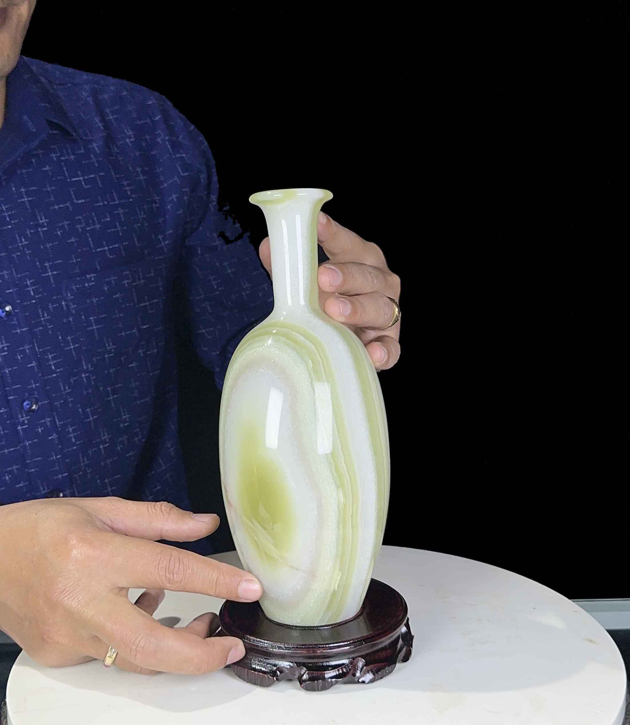 Bình Hút Lộc Ngọc Onyx Mbale Tự Nhiên Nguyên Khối Xanh Ngọc Đẹp 26,5cm